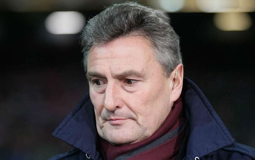 =8. DIETER MULLER | Saarbrucken, Koln, Stuttgart | 177 bàn thắng trong 303 trận đấu