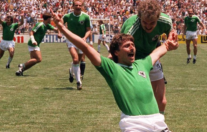 =8. KLAUS ALLOFS | Werder Bremen, Koln, Fortuna Dusseldorf | 177 bàn thắng trong 424 trận đấu