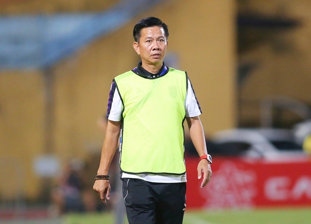 HLV Hoàng Anh Tuấn từng rất thành công với bóng đá trẻ Việt Nam nhưng ông hiện đã chuyển sang làm việc tại CLB Bình Dương. Ảnh: Bình Dương FC.