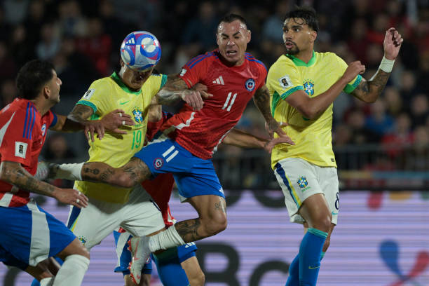 Trên thực tế, sau khi ghi bàn thì Chile đã hoàn toàn bị áp đảo, họ thậm chí không thể tung ra thêm một cú sút trúng đích nào trong phần còn lại của trận đấu.