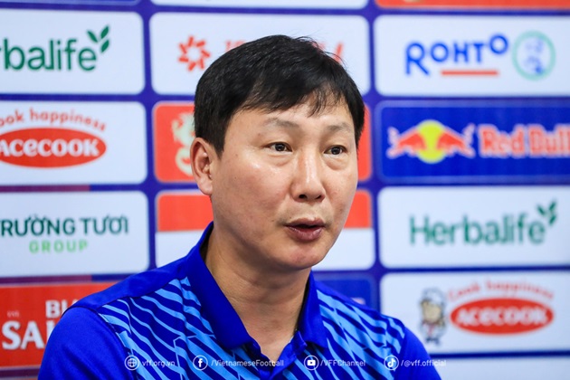 HLV Kim Sang-sik. Ảnh: VFF.