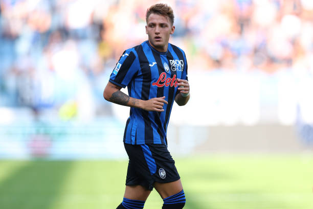 Ở cấp độ CLB, Retegui cũng đang có cho mình một chuỗi phong độ thăng hoa dưới màu áo Atalanta. Cần biết, anh đã ghi đến 7 bàn và đóng góp thêm 1 pha kiến tạo sau 7 lần ra sân tại Serie A mùa này.