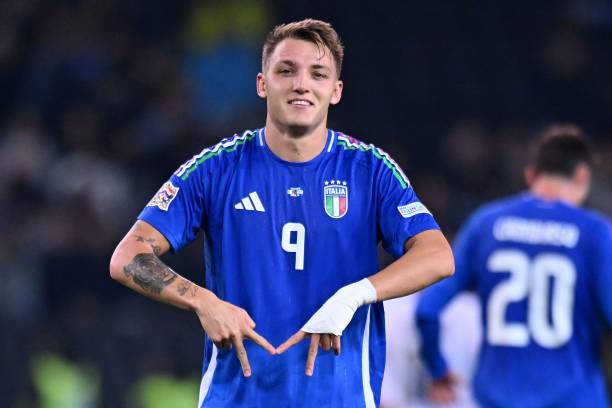 Đáng chú ý, Mateo Retegui đã tiếp tục tỏa sáng trong vai trò "đầu tàu" trên hàng công của Ý.