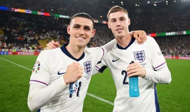 Bộ đôi Foden và Palmer.