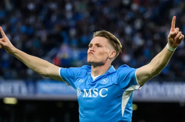 McTominay tỏa sáng trong màu áo Napoli.