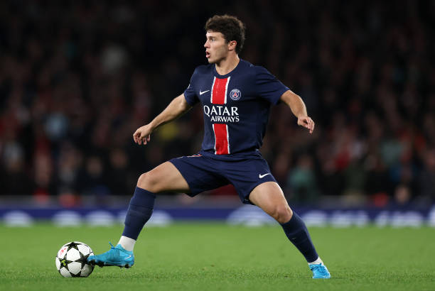 Lần thứ ba trong lịch sử, PSG điền tên 3 cầu thủ ở độ tuổi U21 (Warren Zaire-Emery, Desire Doue và Joao Neves) vào đội hình xuất phát của một trận đấu ở Champions League.
