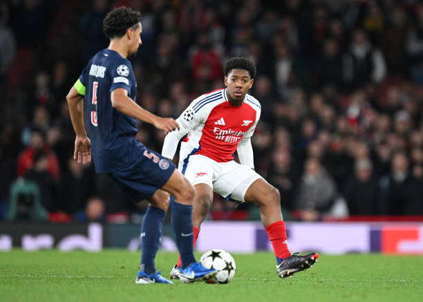 Kể từ tháng 12/2014, Myles Lewis-Skelly (18) là cầu thủ trẻ tuổi nhất từng ra sân cho Arsenal tại Champions League.