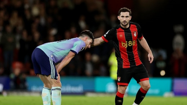 Bên cạnh đó, anh còn đạt tỷ lệ chính xác ấn tượng với 87% các đường chuyền.