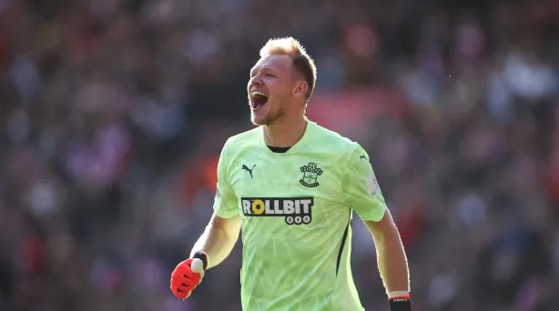 Ramsdale vừa rời Arsenal trong hè 2024.