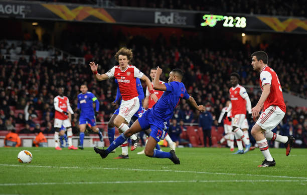 Kể từ thất bại trước Olympiacos vào tháng 9/2015, Arsenal chưa để thua một trận đấu nào trên sân nhà trong khuôn khổ vòng bảng Champions League.