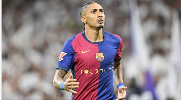 Raphinha: 9,2. Chính ngôi sao người Brazil kiến tạo cho Yamal trước khi ấn định thắng lợi 4-0 cho Barca bằng cú lốp bóng đẹp mắt.