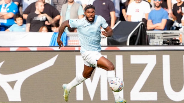 Nuno Tavares đang thăng hoa tại Lazio.