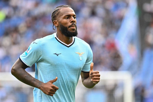 Nhiều đội bóng Serie A sẵn sàng chiêu mộ Nuno Tavares.