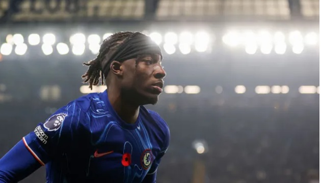 Madueke nhận khá nhiều chỉ trích.