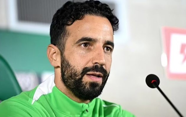 Amorim nhận được kỳ vọng lớn.