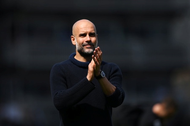 Pep gia hạn hợp đồng với Man City.