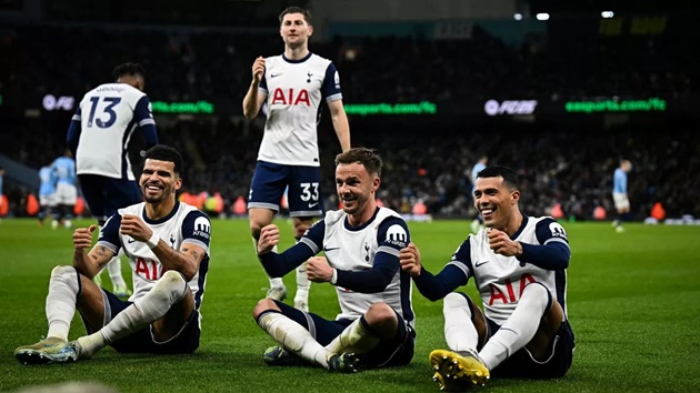 Tottenham khiến Man City nhận thất bại thứ 5 liên tiếp.