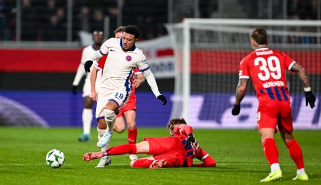 Sancho bỏ túi 2 kiến tạo trên đất Đức.