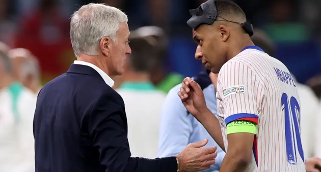 Mbappe và Deschamps đã có những mâu thuẫn.