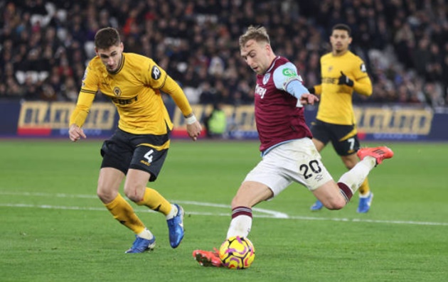 Bowen ghi bàn quyết định cho West Ham.