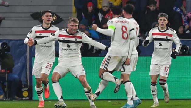 Hojlund được khen ngợi nhiều.