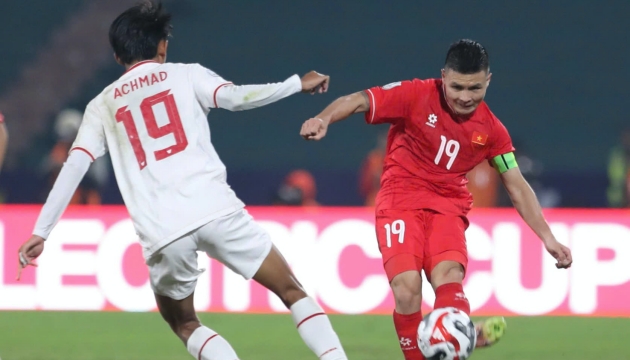 Việt Nam thắng Indonesia sát nút bằng pha lập công của Quang Hải.