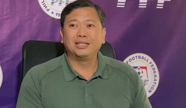 Chủ tịch Liên đoàn bóng đá Philippines, John Gutierrez.