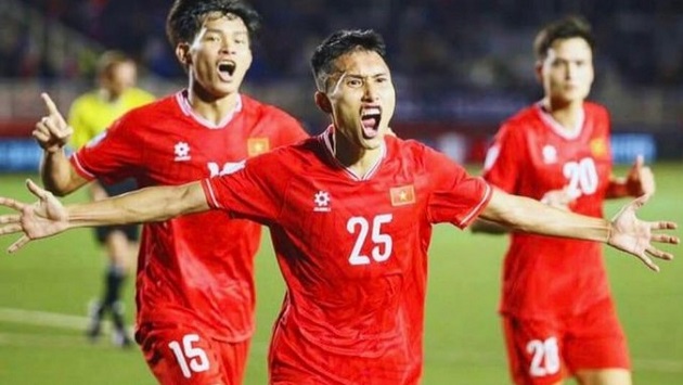 Doãn Ngọc Tân có bàn gỡ hòa quý giá trước Philippines.