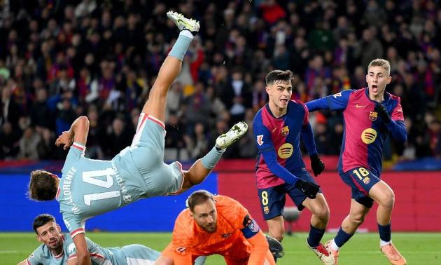 Barca cần cải thiện nhiều mặt.