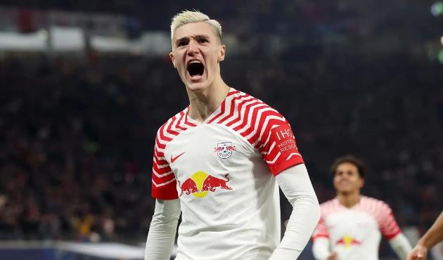 Arsenal ưu tiên Sesko.