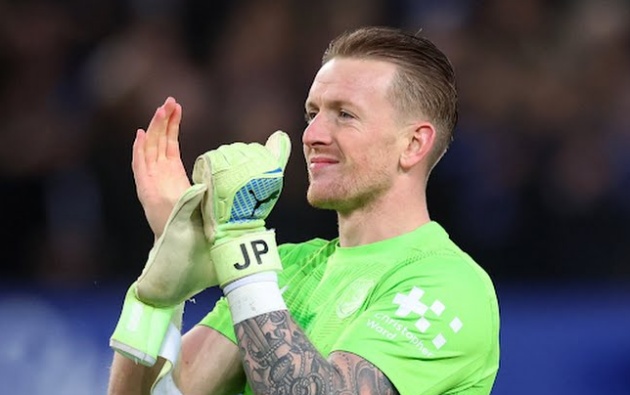 Pickford giúp Everton giữ sạch lưới trước Chelsea.