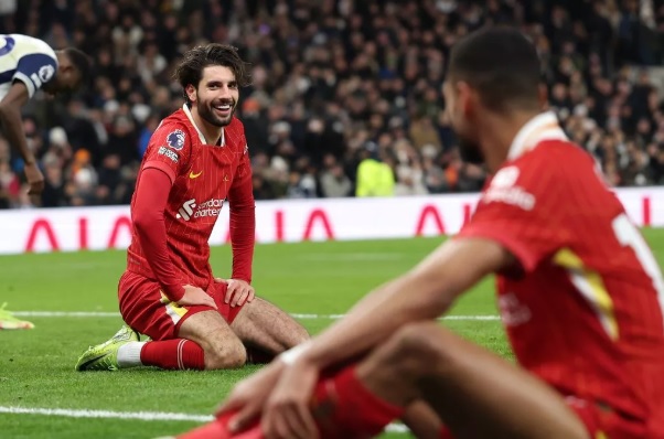 Một số cầu thủ Liverpool cần thi đấu cẩn trọng.