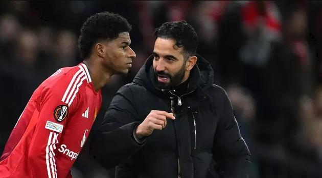 Rashford khiến HLV Amorim đau đầu.
