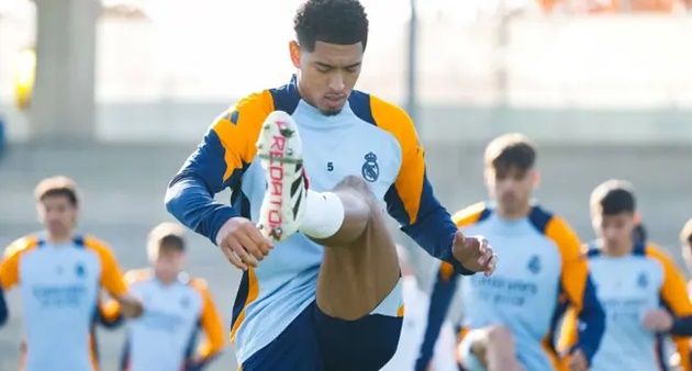 Bellingham đã trở lại tập luyện.