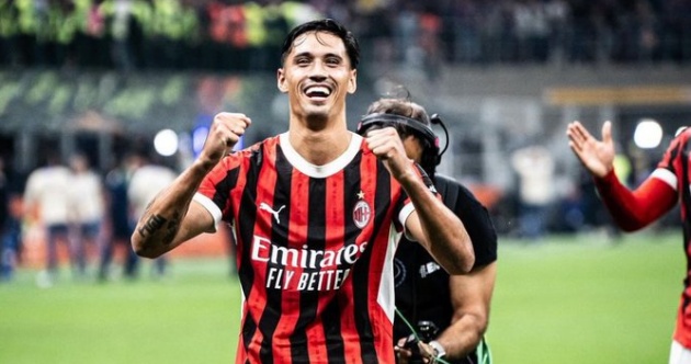 Tiền vệ người Hà Lan là trụ cột của Milan.