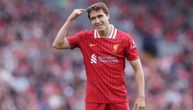 Federico Chiesa vẫn chưa thể chứng minh bản thân tại Liverpool.