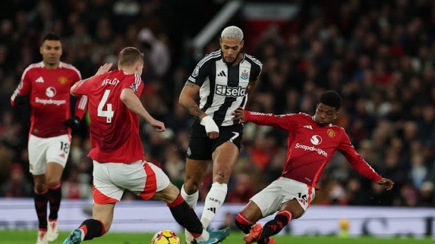 MU bất lực trước Newcastle.