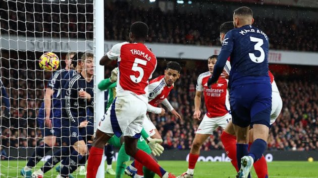 Pháo thủ có hiệp 2 bùng nổ.