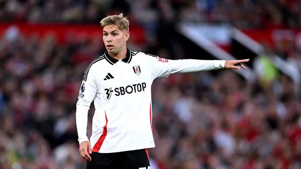 Smith Rowe bày tỏ sự quyết tâm khi tái ngộ Arsenal.