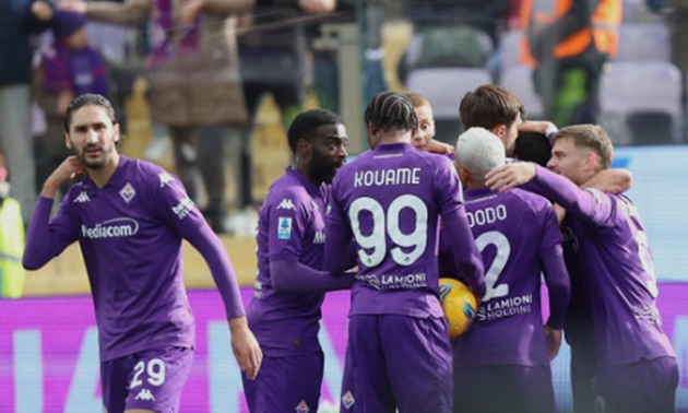 Fiorentina thắng tối thiểu trên sân nhà.