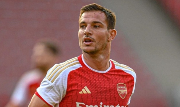 Cedric không có chỗ đứng nơi đội hình Pháo thủ.