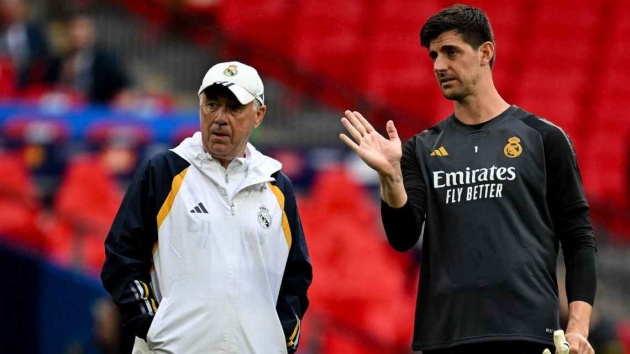 Ancelotti và Courtois.