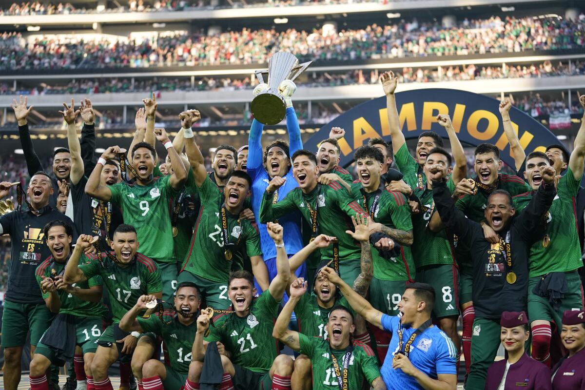 Mexico thường xuyên vô định Gold Cup.
