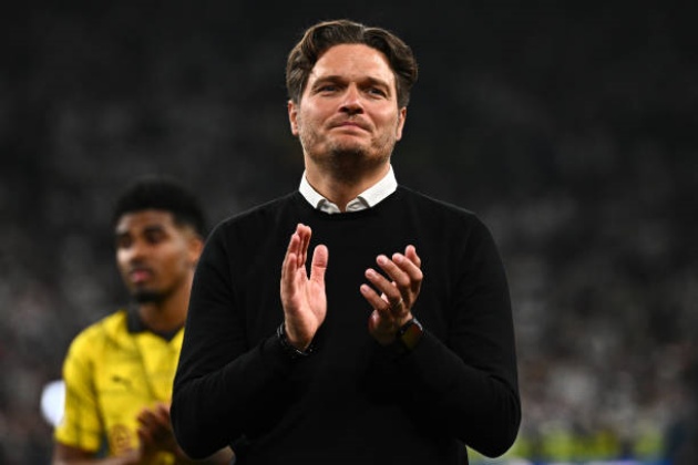 Dortmund giành ngôi á quân Champions League.