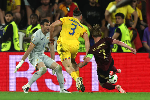 Đây là lần chạm trán đầu tiên trong lịch sử giữa Bỉ và Romania tại một giải đấu lớn.