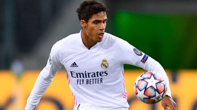Varane trong màu áo Real.