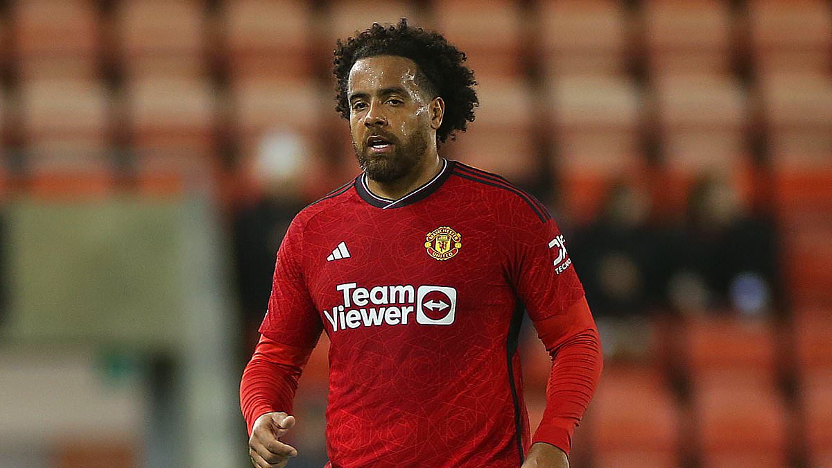 Tom Huddlestone tìm hướng đi mới để phát triển sự nghiệp.