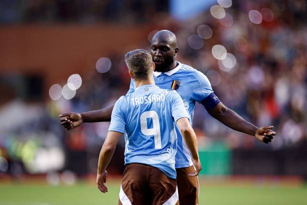 Phút thứ 57, Lukaku hoàn tất cú đúp cho riêng mình và giúp Bỉ nhân đôi cách biệt.