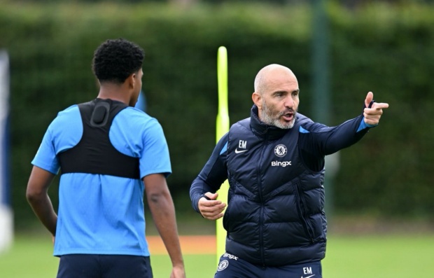 HLV Enzo Maresca đã bắt đầu công việc tại Chelsea.