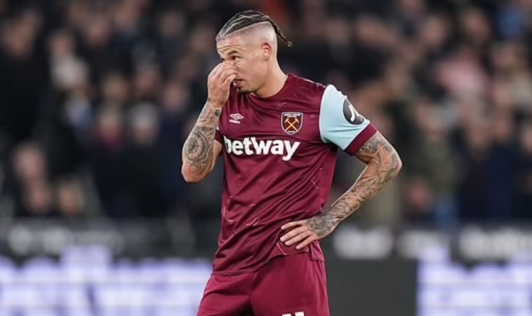 Tiền vệ người Anh có tương lai bất định.